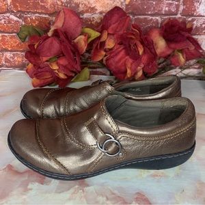 Clarks Metallic Gold Leather Slip On Comfortable Loafers